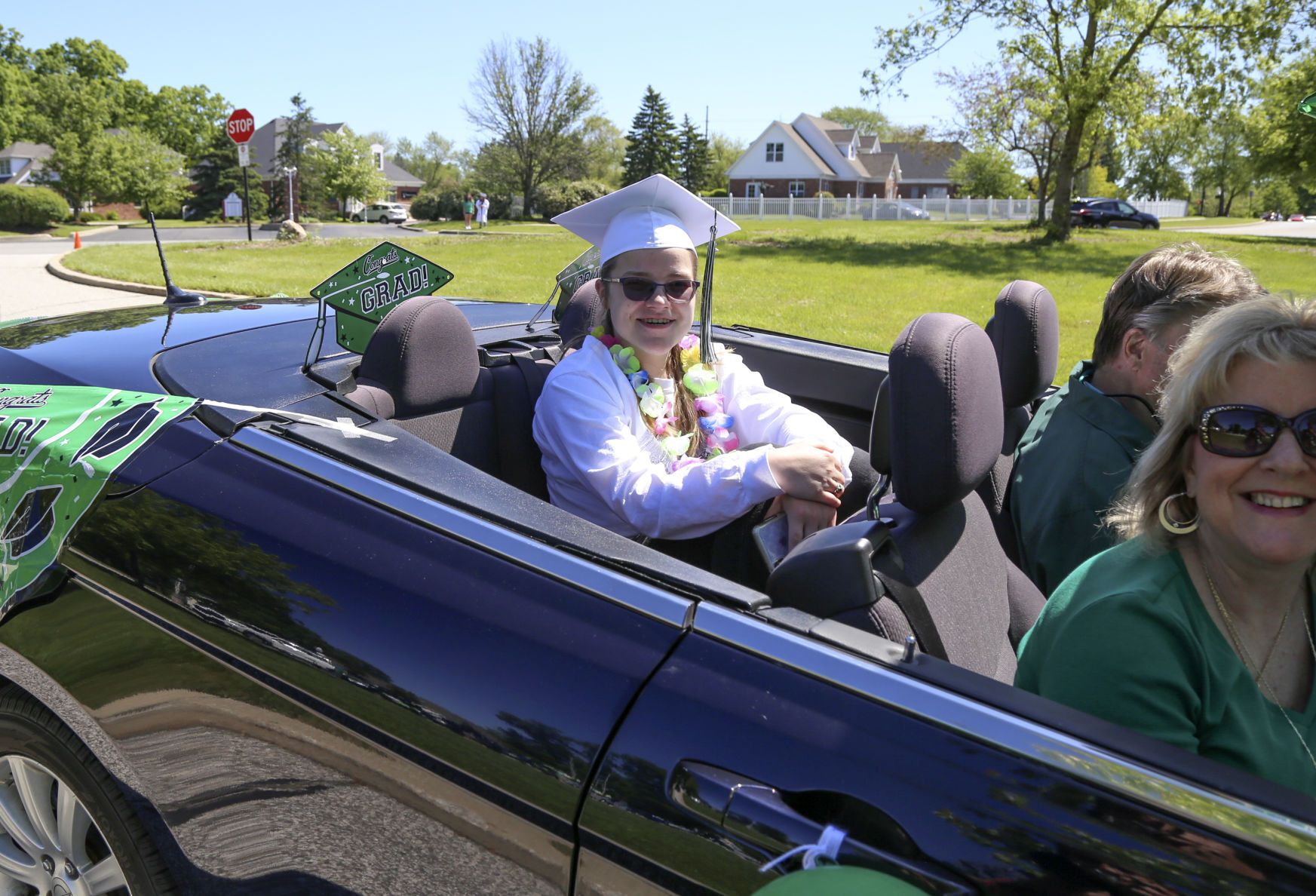 Valpariso High School senior graduates parade
